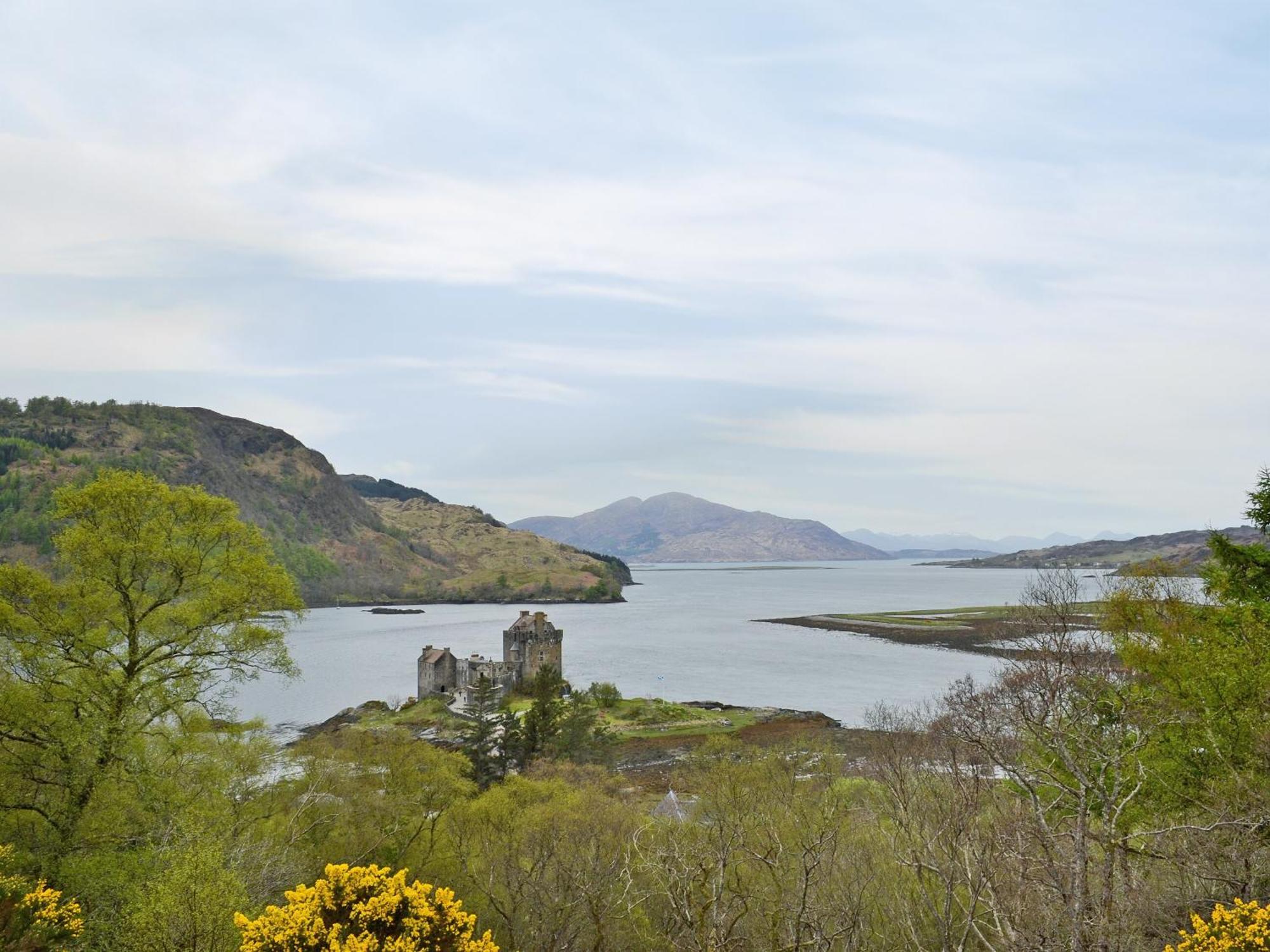 Loch Shore Cottage Dornie Εξωτερικό φωτογραφία