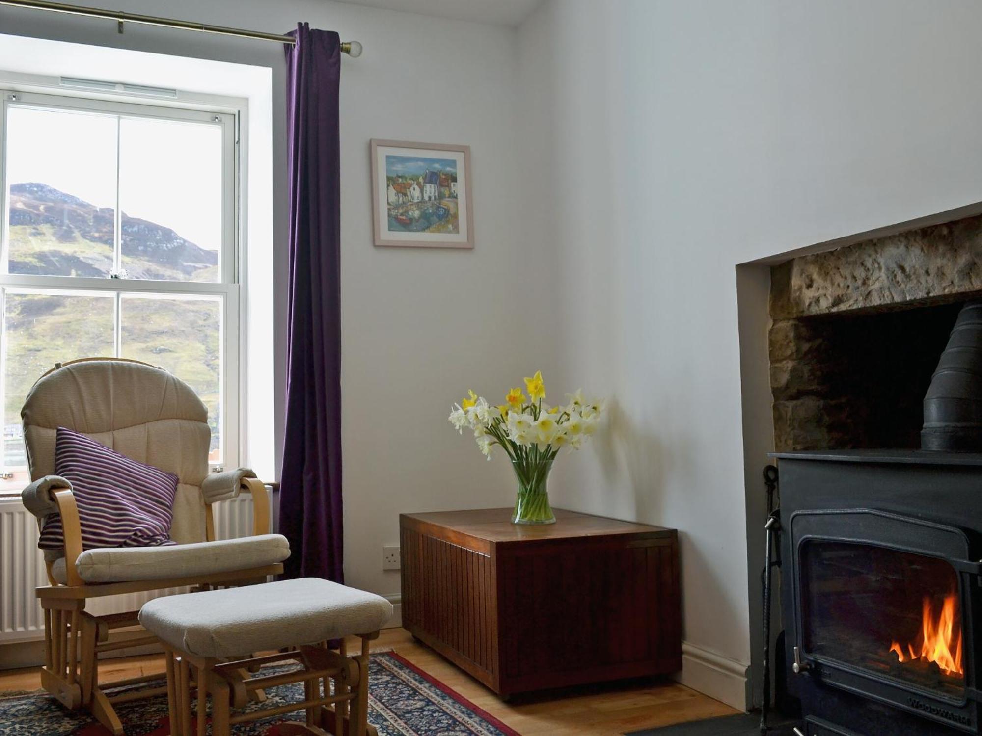 Loch Shore Cottage Dornie Εξωτερικό φωτογραφία